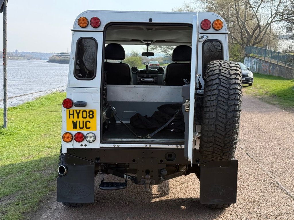 Used Land Rover Defender 2008 for sale - 77967119: Photo 6