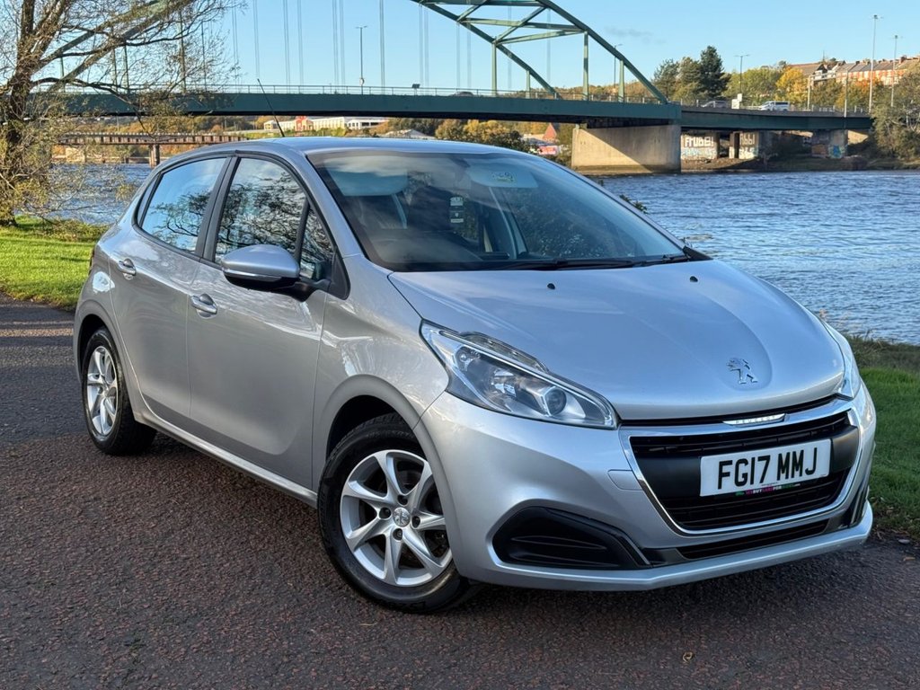 Used Peugeot 208 2017 for sale - 76380154: Photo 2