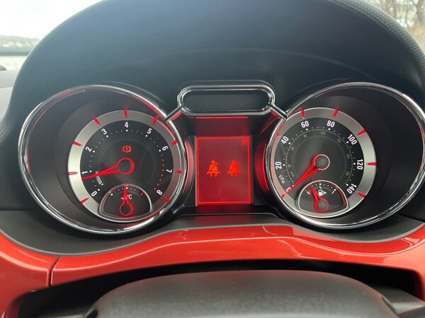 Used Vauxhall ADAM 2014 for sale - 74552112: Photo 13