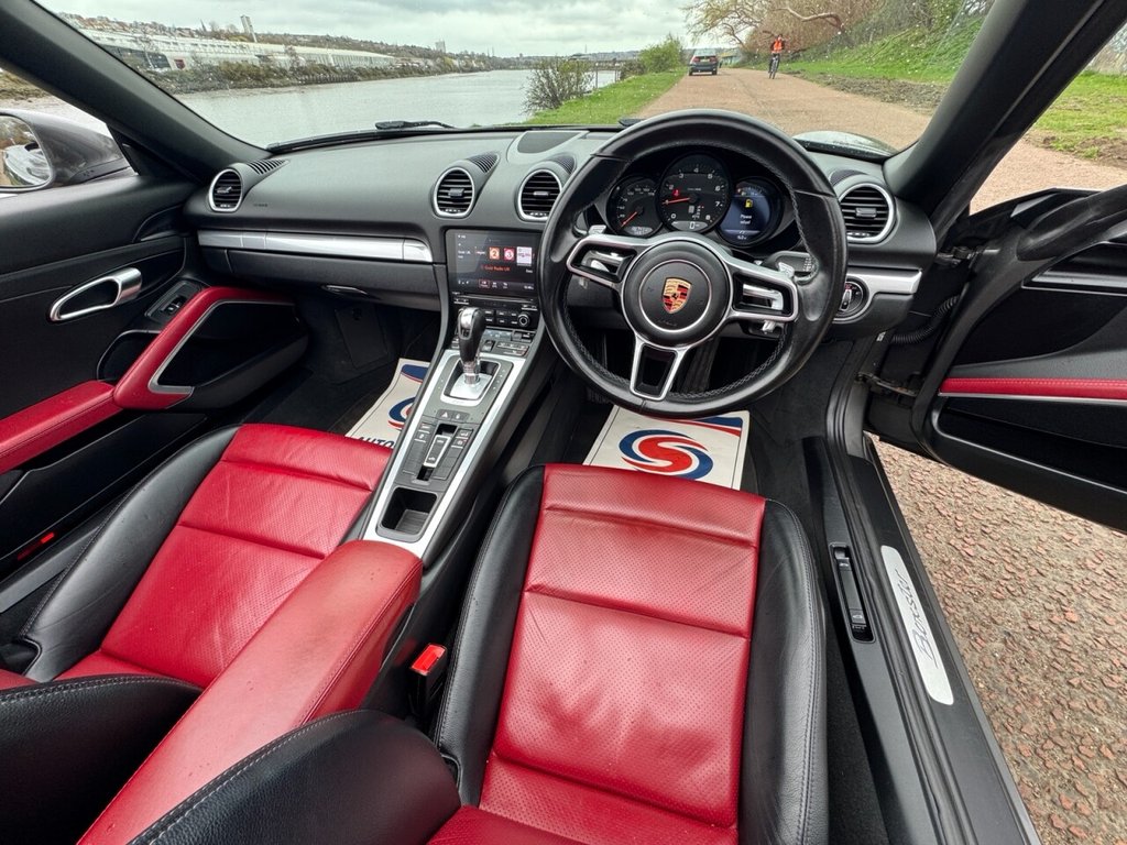 Used Porsche 718 Boxster 2017 for sale - 78003157: Photo 11