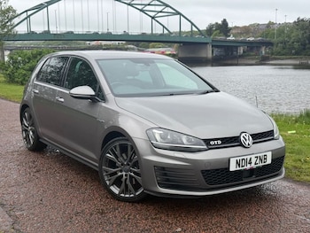 Used Volkswagen Golf 2014 for sale - 78533732: Photo
