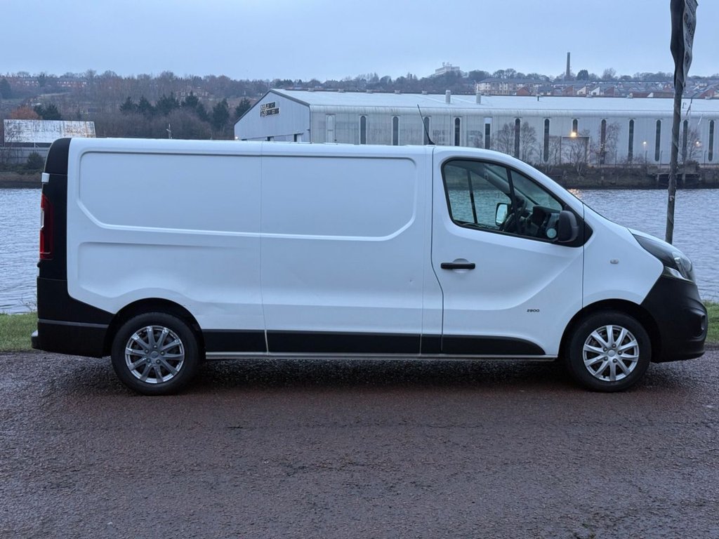 Used Vauxhall Vivaro 2017 for sale - 77236398: Photo 3
