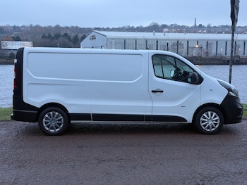 Used Vauxhall Vivaro 2017 for sale - 77236398: Photo