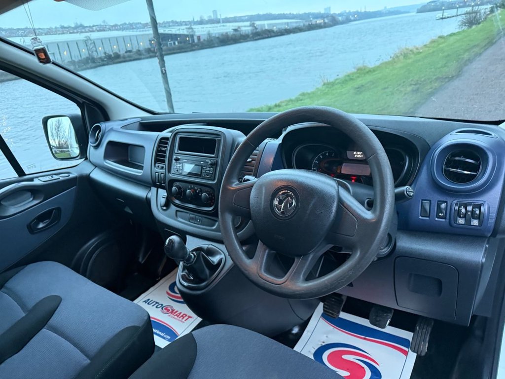 Used Vauxhall Vivaro 2017 for sale - 77236398: Photo 7