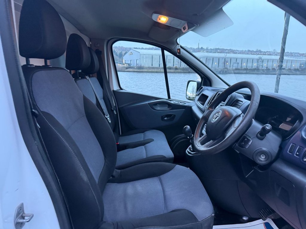 Used Vauxhall Vivaro 2017 for sale - 77236398: Photo 8