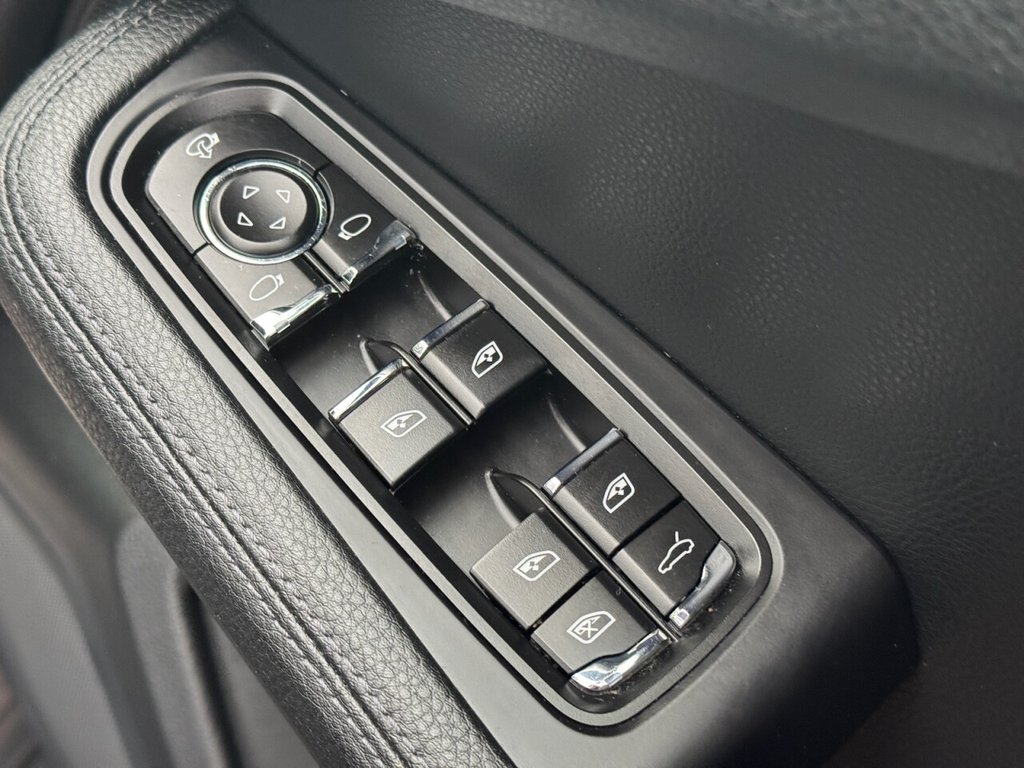 Used Porsche Macan 2021 for sale - 77302364: Photo 18