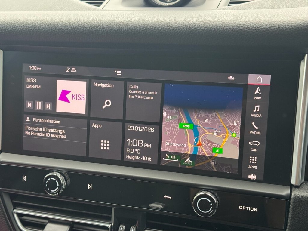 Used Porsche Macan 2021 for sale - 77302364: Photo 21