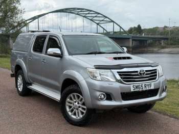 2015 (65) - 2.5 D-4D Icon Pickup Double Cab 4dr Diesel Manual 4WD Euro 5 (144 ps)