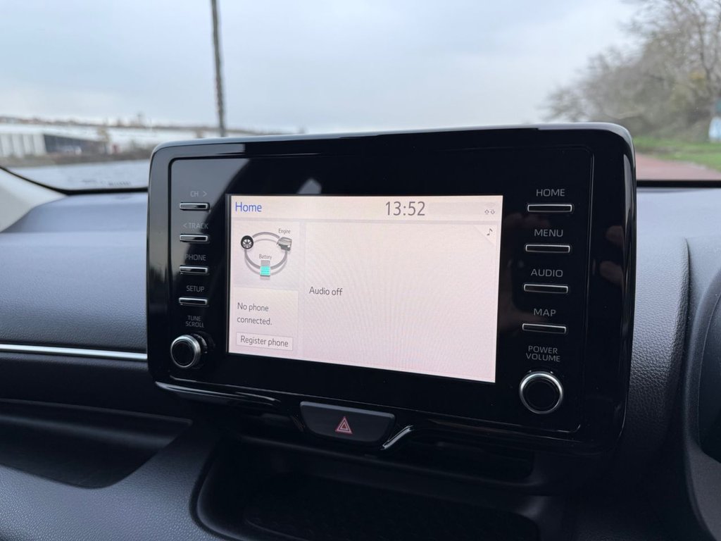 Used Toyota Yaris 2021 for sale - 76591039: Photo 16