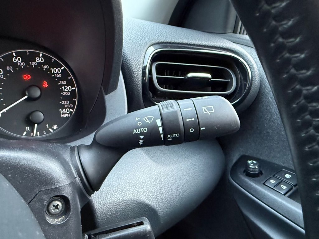 Used Toyota Yaris 2021 for sale - 76591039: Photo 23