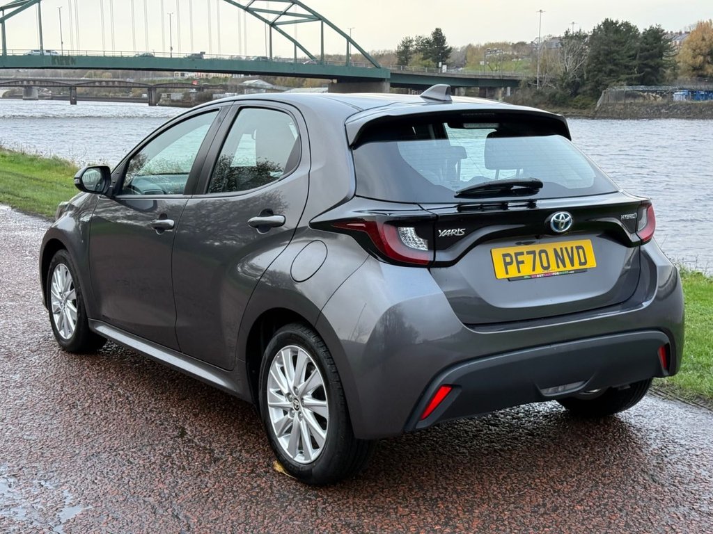 Used Toyota Yaris 2021 for sale - 76591039: Photo 26