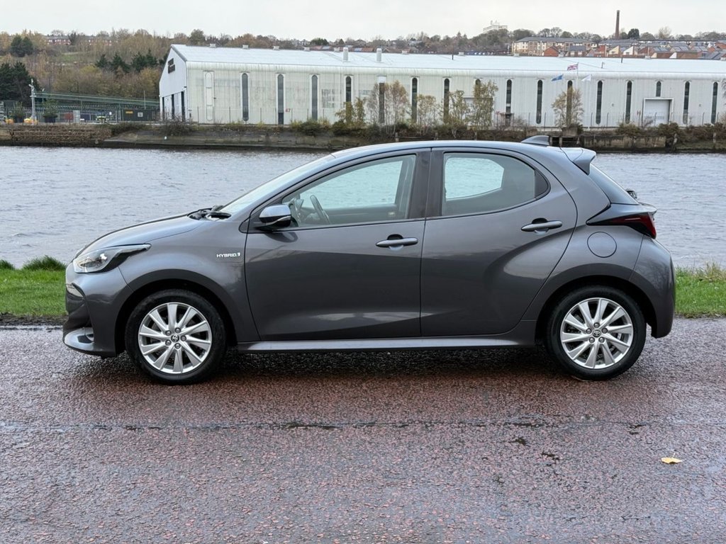 Used Toyota Yaris 2021 for sale - 76591039: Photo 27