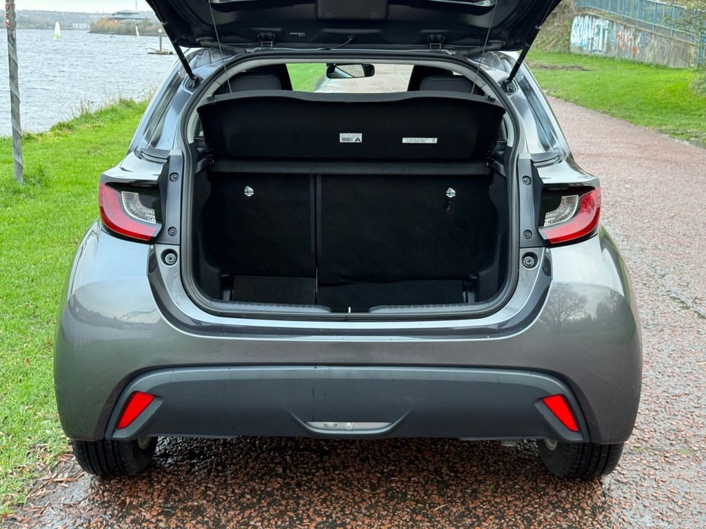 Used Toyota Yaris 2021 for sale - 76591039: Photo 6