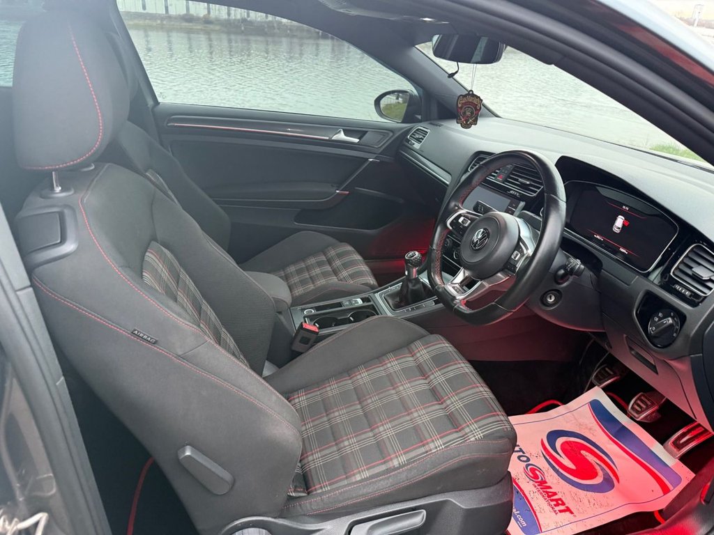 Used Volkswagen Golf 2017 for sale - 77250737: Photo 10