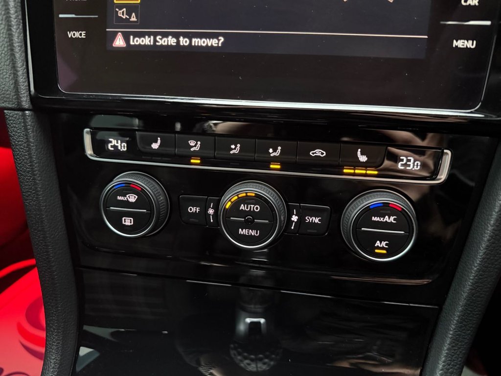 Used Volkswagen Golf 2017 for sale - 77250737: Photo 17