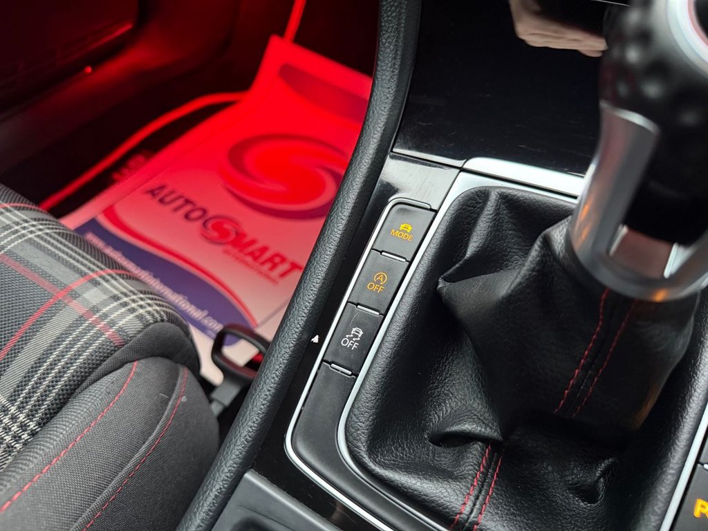 Used Volkswagen Golf 2017 for sale - 77250737: Photo 19