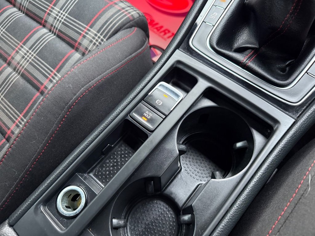 Used Volkswagen Golf 2017 for sale - 77250737: Photo 21