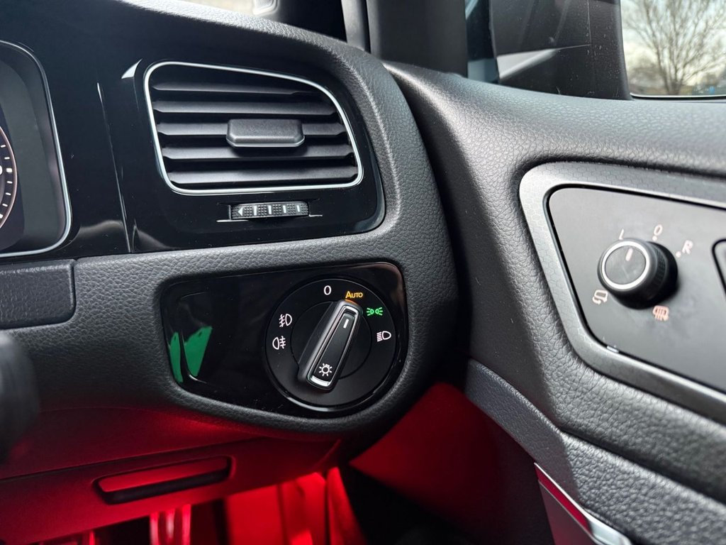 Used Volkswagen Golf 2017 for sale - 77250737: Photo 26