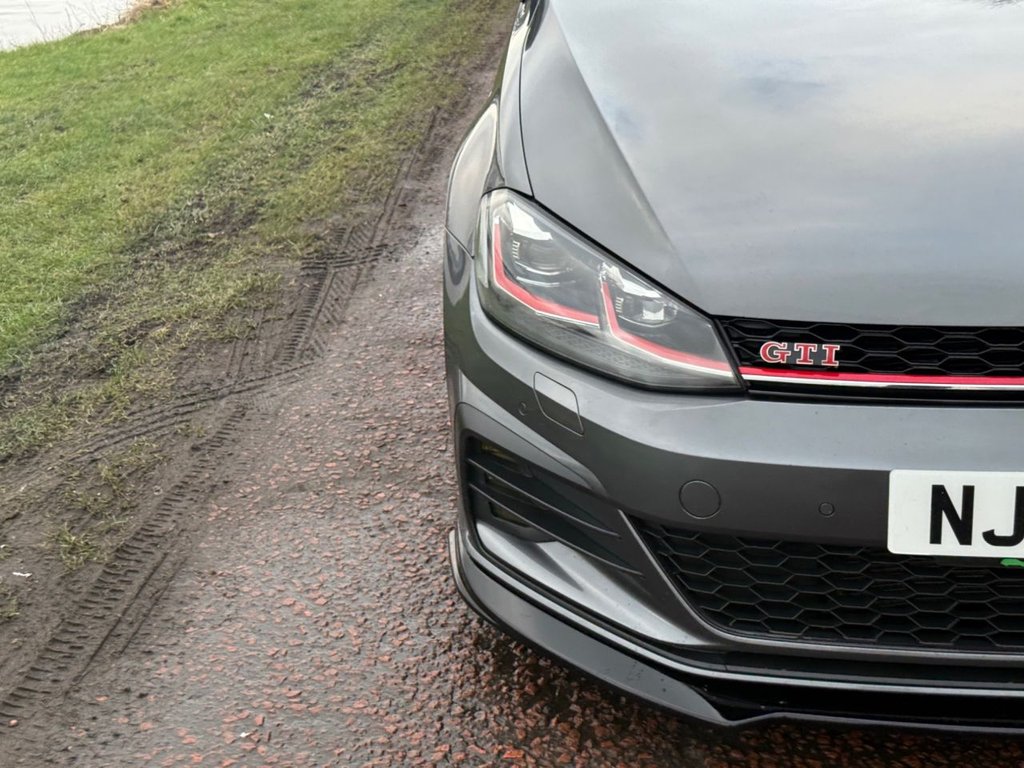 Used Volkswagen Golf 2017 for sale - 77250737: Photo 33