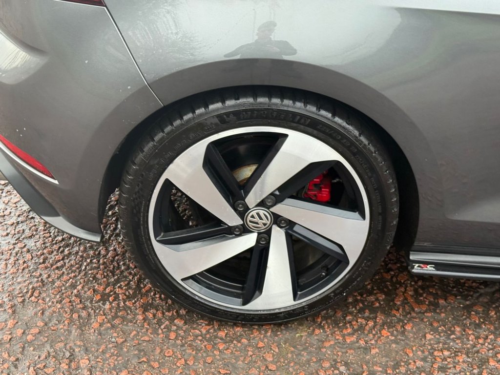 Used Volkswagen Golf 2017 for sale - 77250737: Photo 7