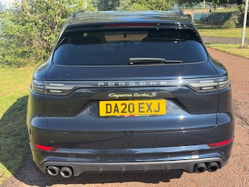 Used Porsche Cayenne 2020 for sale - 75653783: Photo