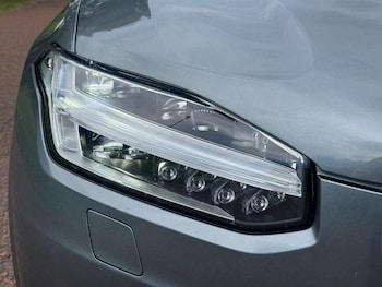 Used Volvo XC90 2018 for sale - 79400470: Photo