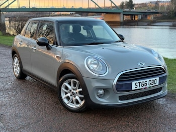 MINI Hatch feature image