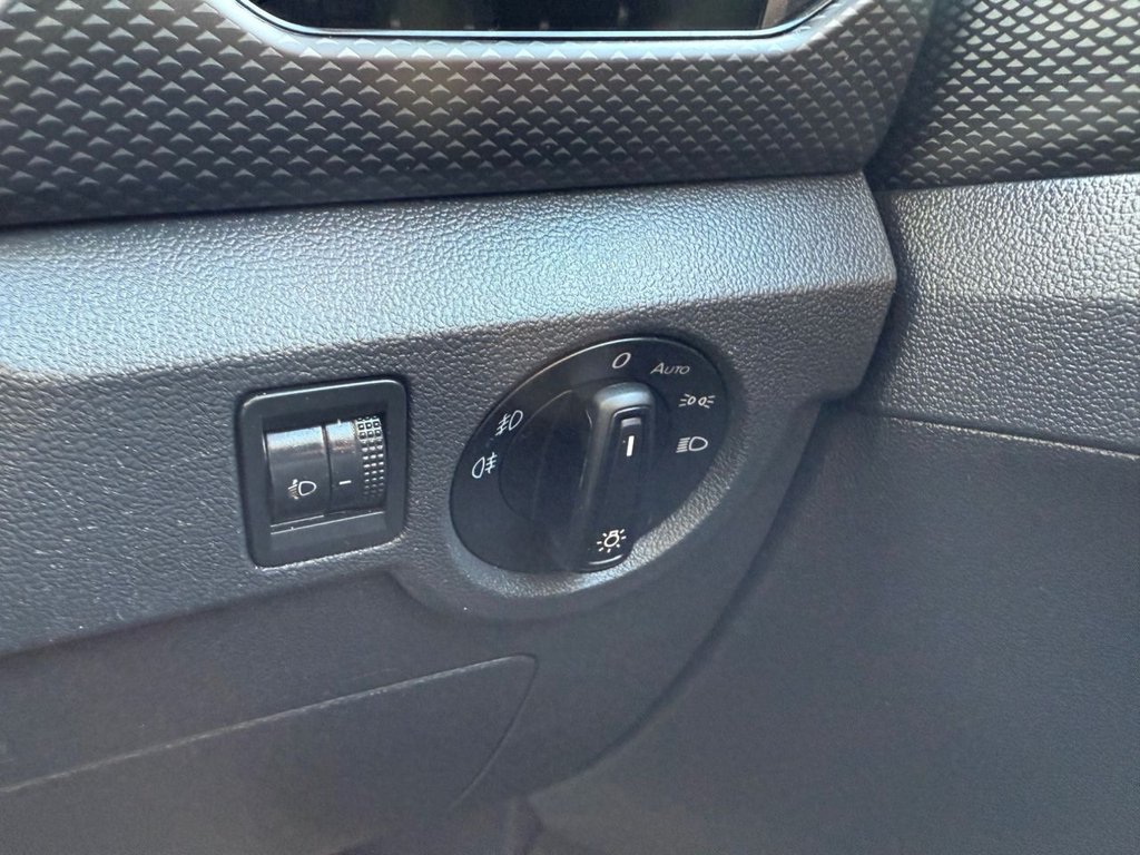 Used Volkswagen T-Cross 2022 for sale - 77765424: Photo 24