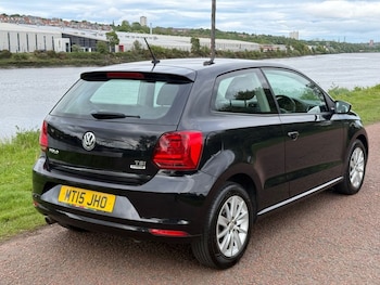 Used Volkswagen Polo 2015 for sale - 78657998: Photo
