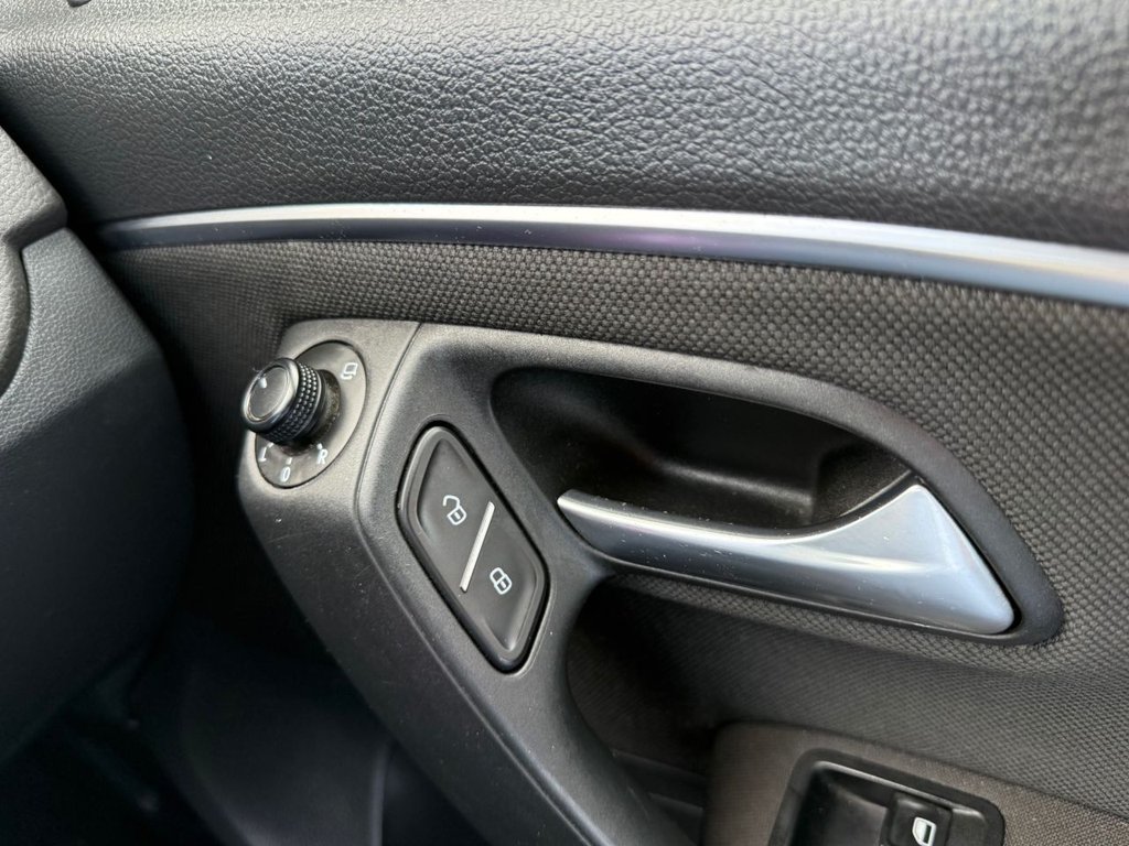 Used Volkswagen Polo 2015 for sale - 76546352: Photo 22