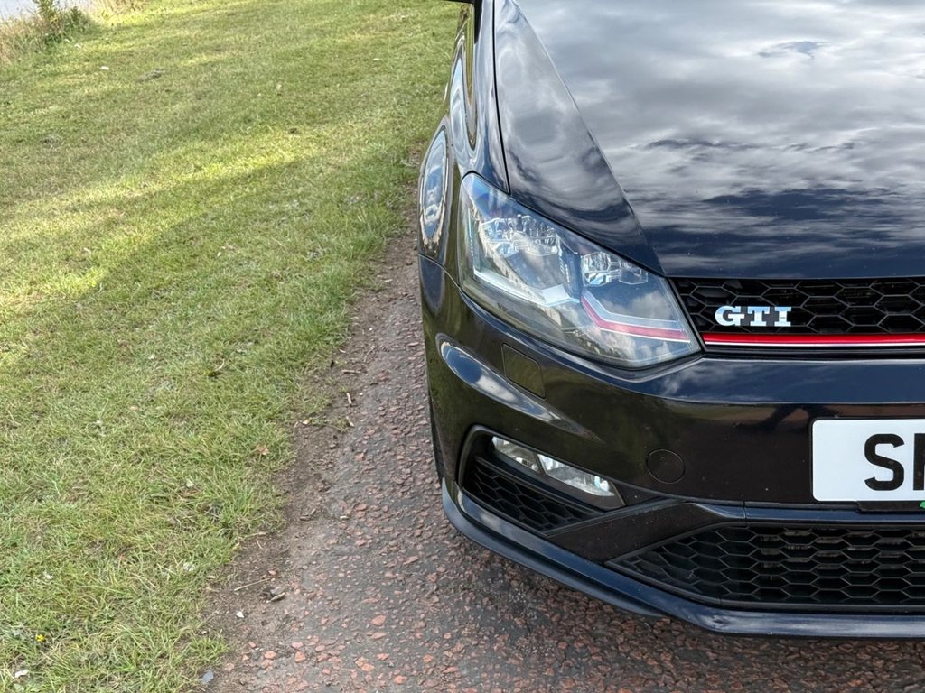 Used Volkswagen Polo 2015 for sale - 76546352: Photo 29