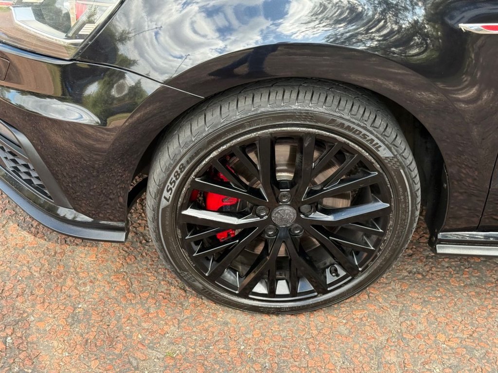 Used Volkswagen Polo 2015 for sale - 76546352: Photo 32