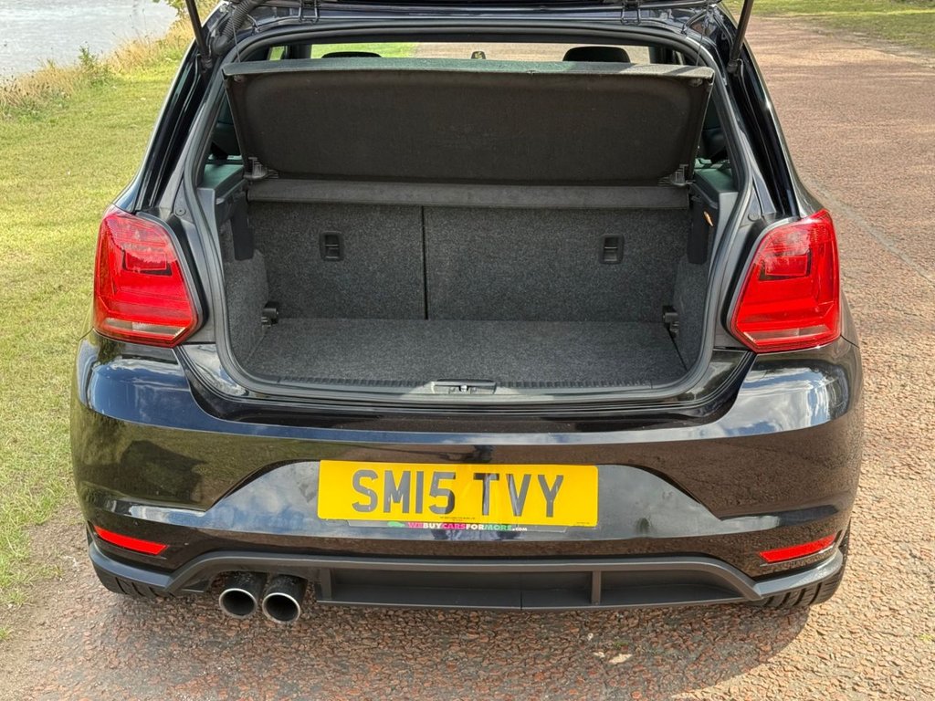 Used Volkswagen Polo 2015 for sale - 76546352: Photo 6