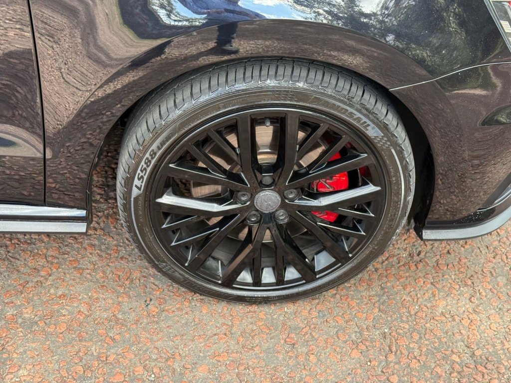 Used Volkswagen Polo 2015 for sale - 76546352: Photo 8