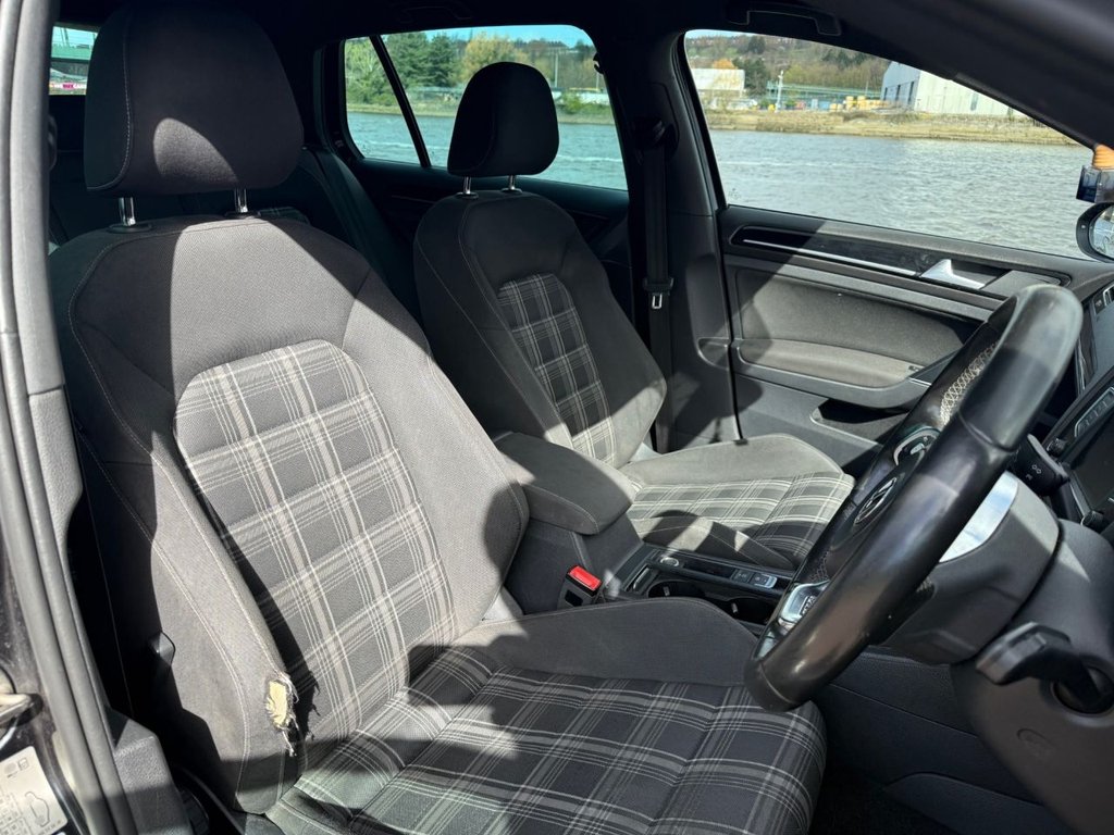 Used Volkswagen Golf 2015 for sale - 78068769: Photo 11