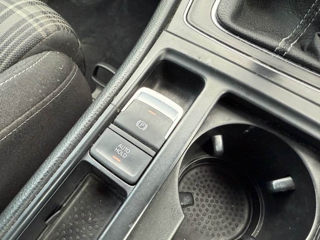 Used Volkswagen Golf 2015 for sale - 78068769: Photo 22