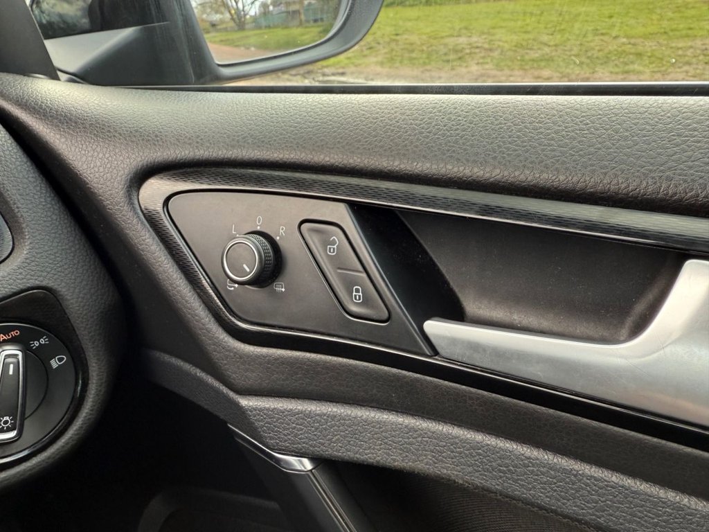 Used Volkswagen Golf 2015 for sale - 78068769: Photo 29