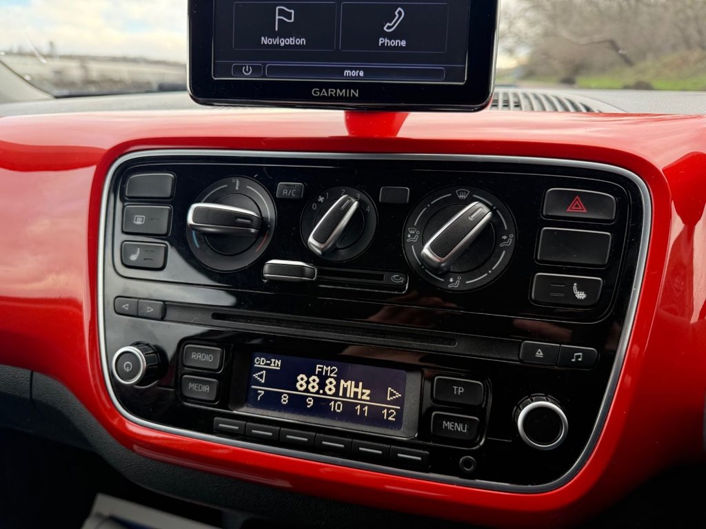 Used Volkswagen up! 2014 for sale - 77276603: Photo 15