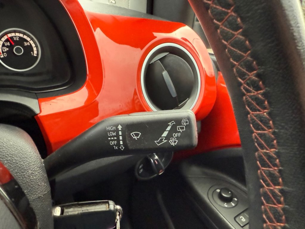 Used Volkswagen up! 2014 for sale - 77276603: Photo 18