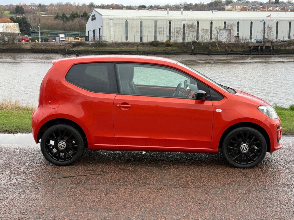 Used Volkswagen up! 2014 for sale - 77276603: Photo 3