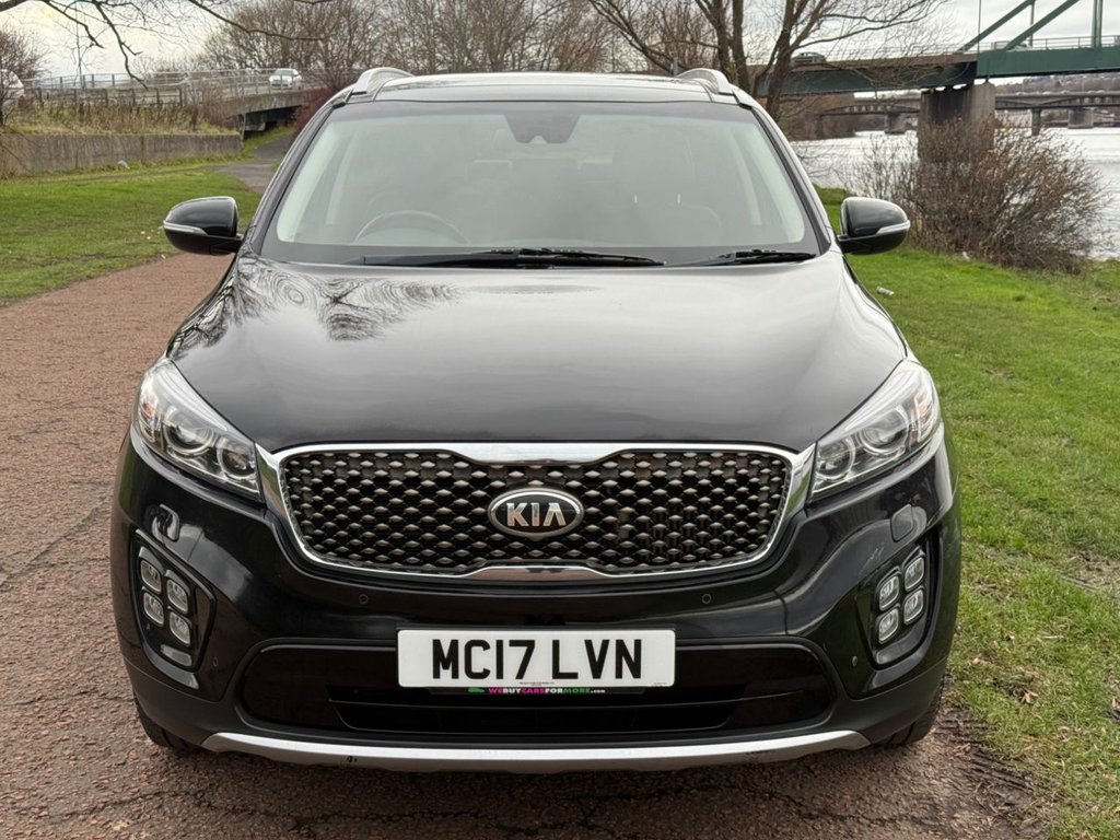 Used Kia Sorento 2017 for sale - 76941562: Photo 2