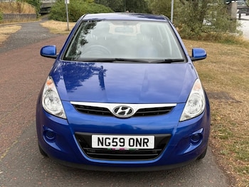 Used Hyundai i20 2010 for sale - 79550621: Photo