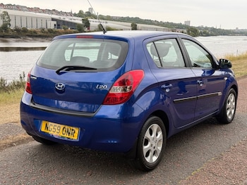 Used Hyundai i20 2010 for sale - 79550621: Photo