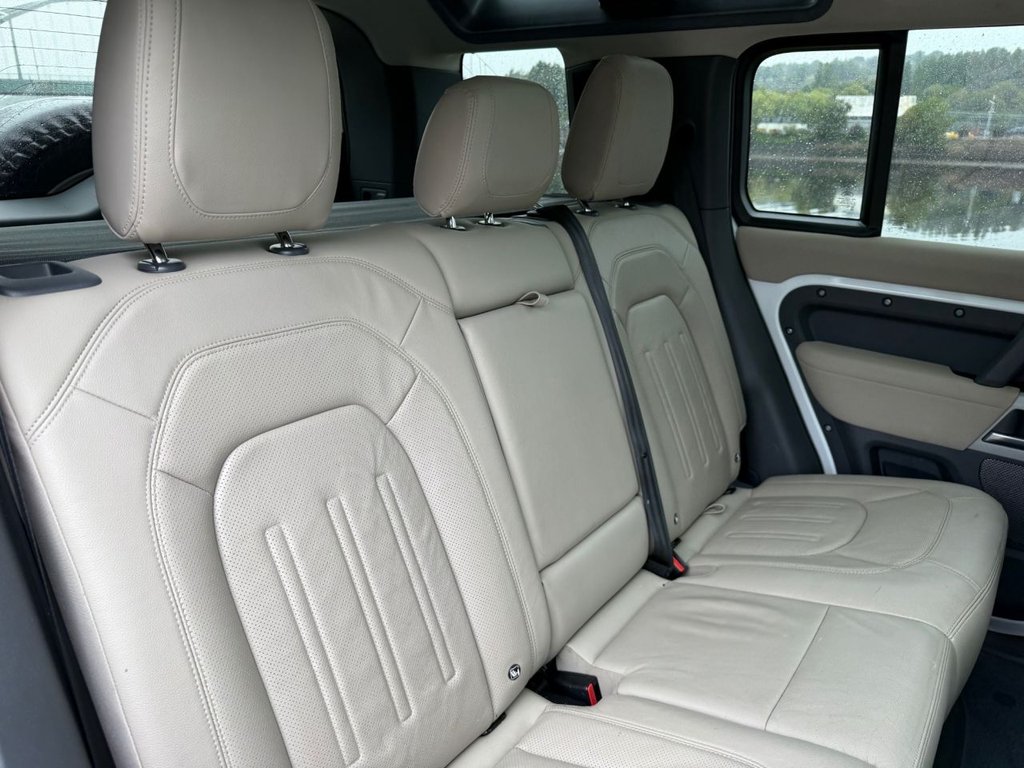 Used Land Rover Defender 2021 for sale - 76118688: Photo 14
