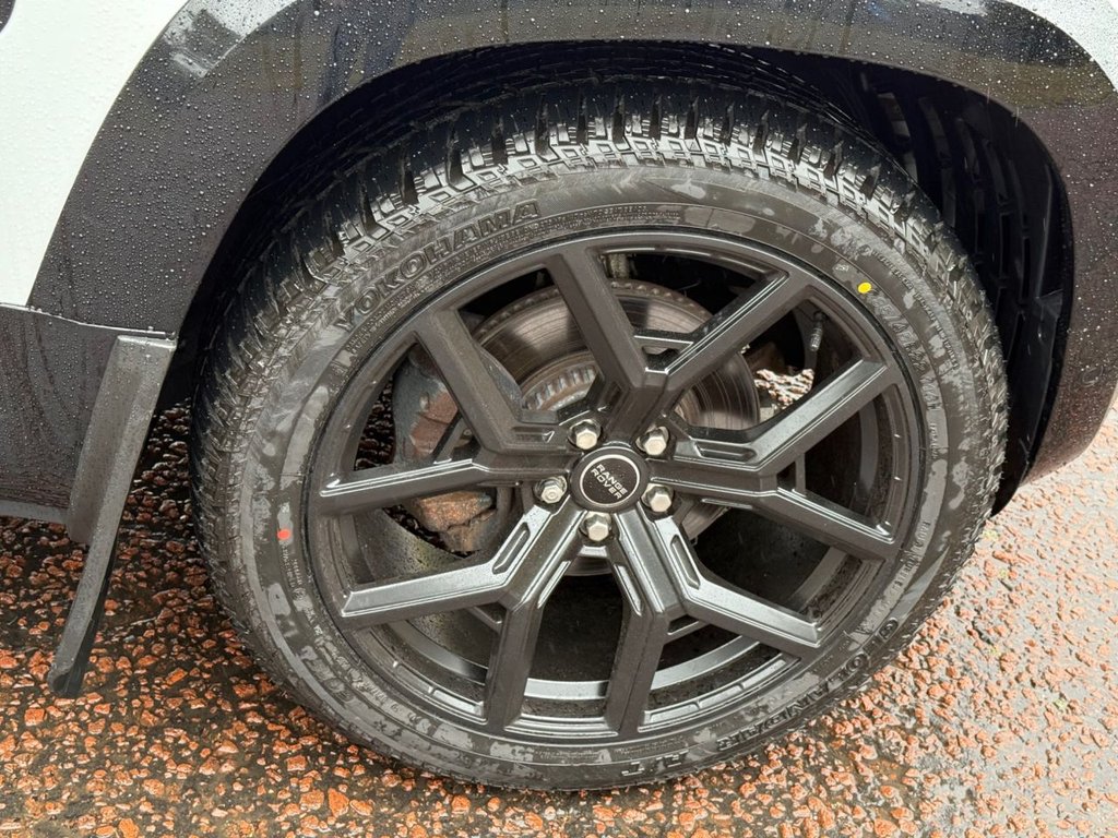 Used Land Rover Defender 2021 for sale - 76118688: Photo 8