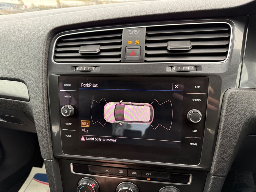 Used Volkswagen Golf 2017 for sale - 76375961: Photo 16