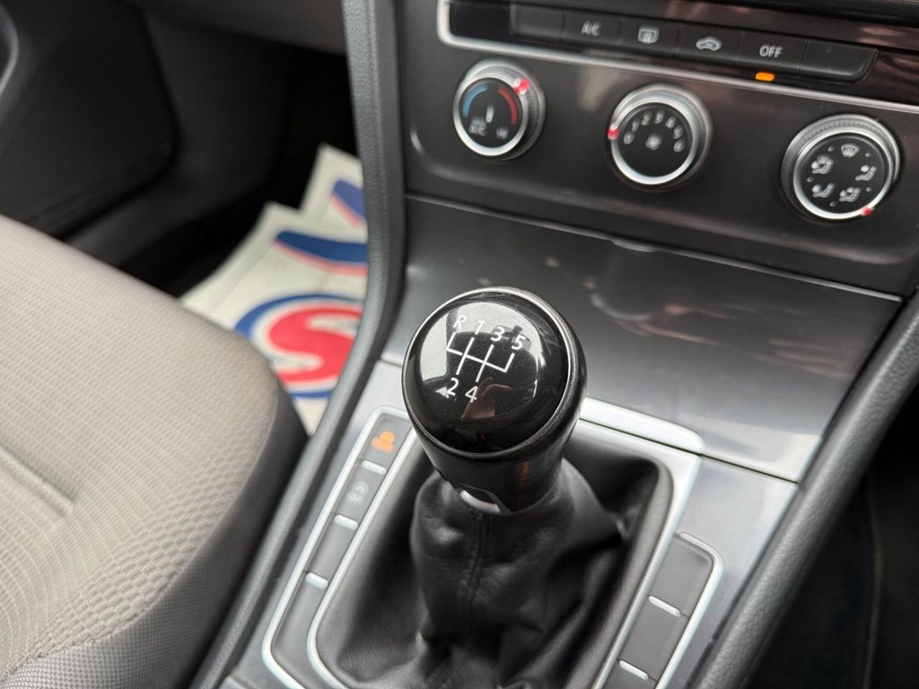 Used Volkswagen Golf 2017 for sale - 76375961: Photo 19