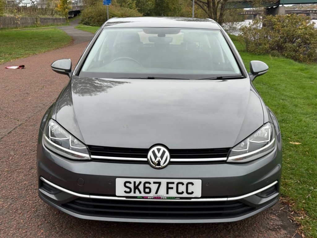 Used Volkswagen Golf 2017 for sale - 76375961: Photo 2