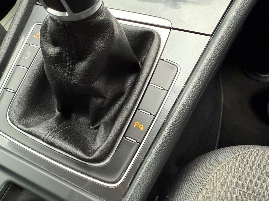 Used Volkswagen Golf 2017 for sale - 76375961: Photo 20