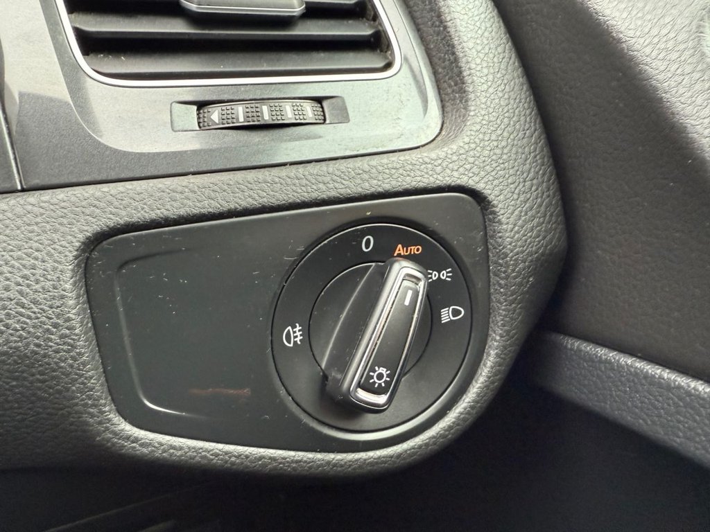 Used Volkswagen Golf 2017 for sale - 76375961: Photo 27